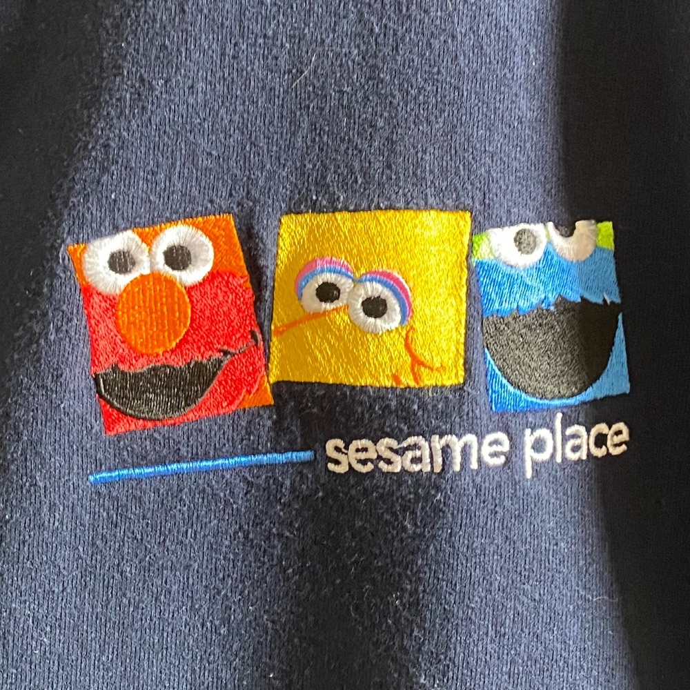 2004 Sesame Place hoodie - Picture 3 of 4